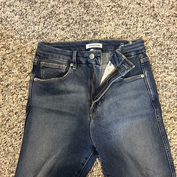 Good American “good curve” - Picture 3 of 7